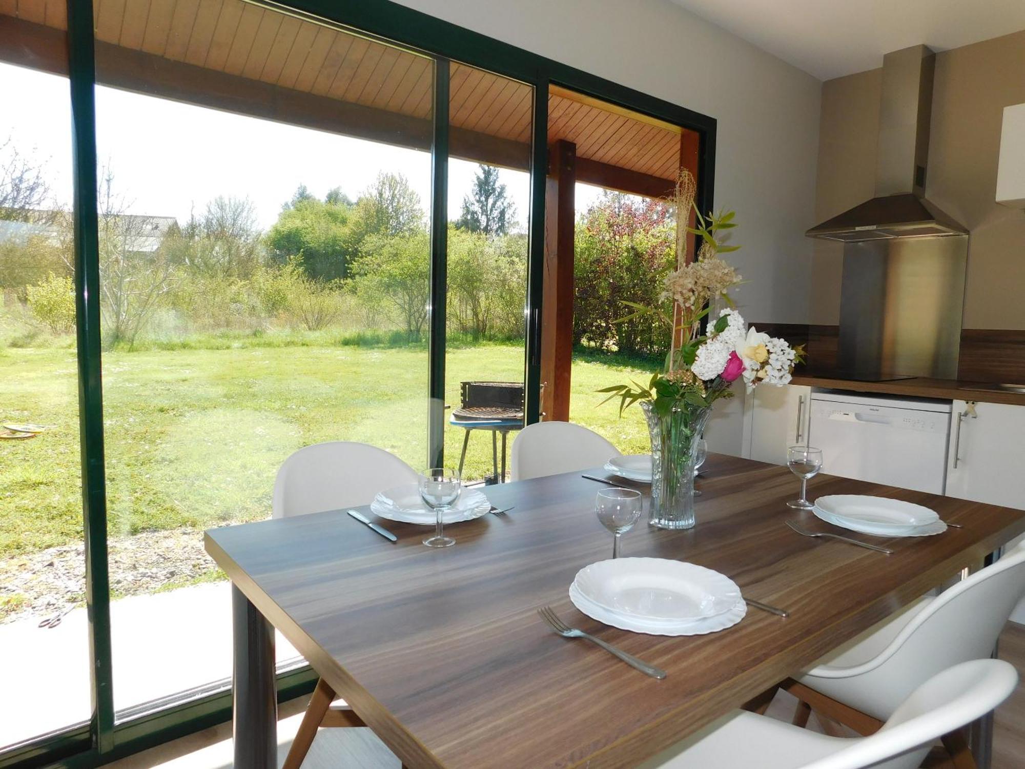 Village De Gites Nature Et Jardin Bouere Екстериор снимка